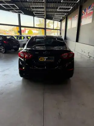 CHEVROLET-CRUZE-2018