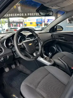 CHEVROLET-CRUZE-2012