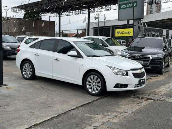 CHEVROLET-CRUZE-1.8 LT 16V FLEX 4P AUTOMÁTICO CHEVROLET-CRUZE-2013