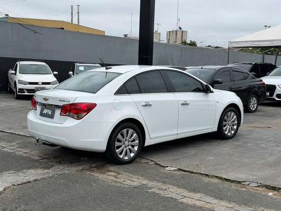 CHEVROLET-CRUZE-1.8 LT 16V FLEX 4P AUTOMÁTICO CHEVROLET-CRUZE-2013