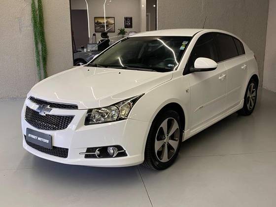 CHEVROLET CRUZE 1.8 LT SPORT6 16V FLEX 4P AUTOMÁTICO