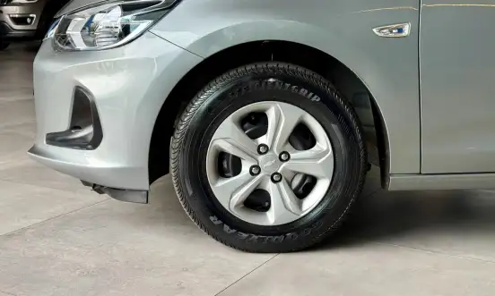 CHEVROLET-ONIX-2023