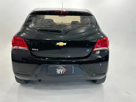 CHEVROLET-ONIX-1.4 MPFI LT 8V FLEX 4P AUTOMÁTICO CHEVROLET-ONIX-2019