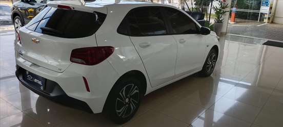 CHEVROLET-ONIX-2024