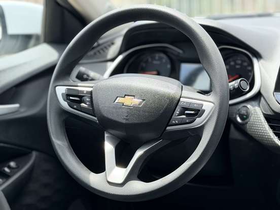 CHEVROLET-ONIX-2022
