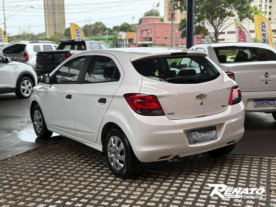 CHEVROLET-ONIX-1.0 MPFI JOY 8V FLEX 4P MANUAL CHEVROLET-ONIX-2019