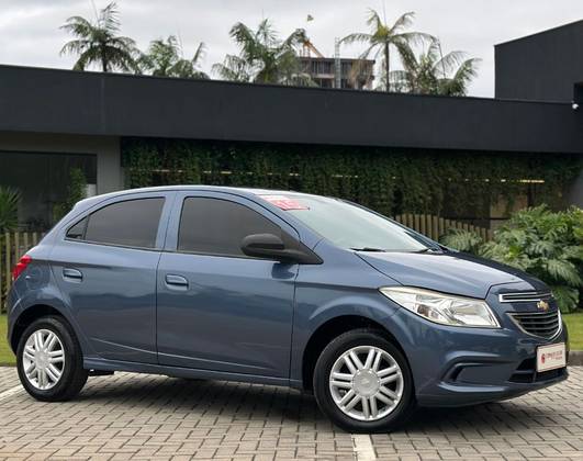CHEVROLET ONIX 1.0 MPFI LT 8V FLEX 4P MANUAL