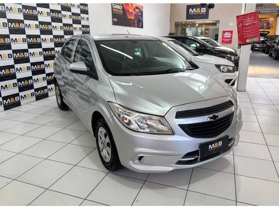 CHEVROLET ONIX 1.0 MPFI LT 8V FLEX 4P MANUAL
