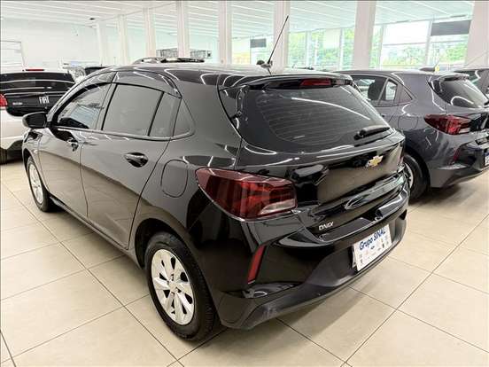 CHEVROLET-ONIX-2022