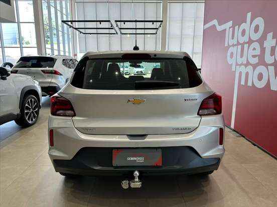 CHEVROLET-ONIX-2022