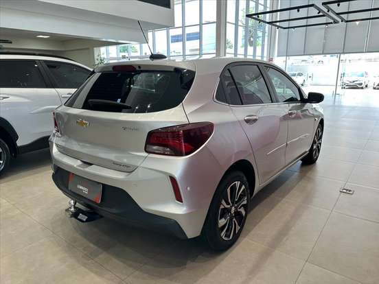 CHEVROLET-ONIX-2022