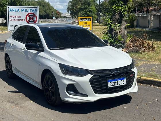 CHEVROLET ONIX 1.0 TURBO FLEX RS AUTOMÁTICO