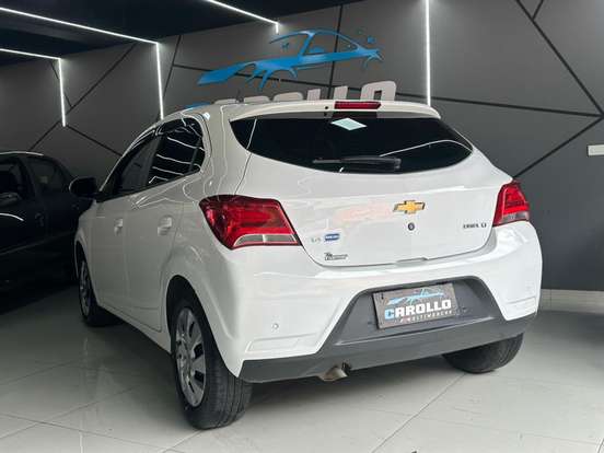 CHEVROLET-ONIX-2017