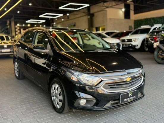 CHEVROLET-ONIX-1.4 MPFI LT 8V FLEX 4P AUTOMÁTICO CHEVROLET-ONIX-2016