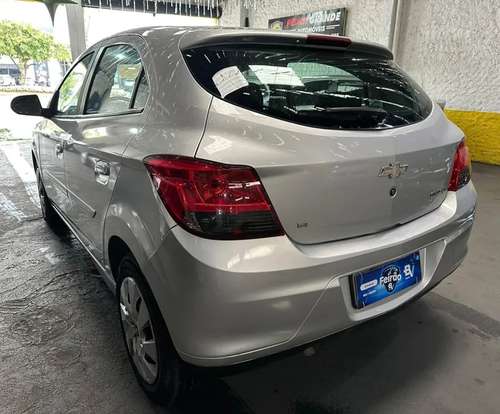 CHEVROLET-ONIX-1.4 MPFI LT 8V FLEX 4P MANUAL CHEVROLET-ONIX-2012