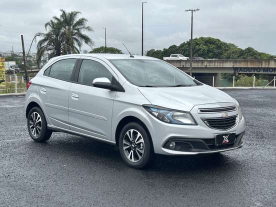 CHEVROLET-ONIX-2016