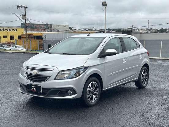 CHEVROLET-ONIX-2016