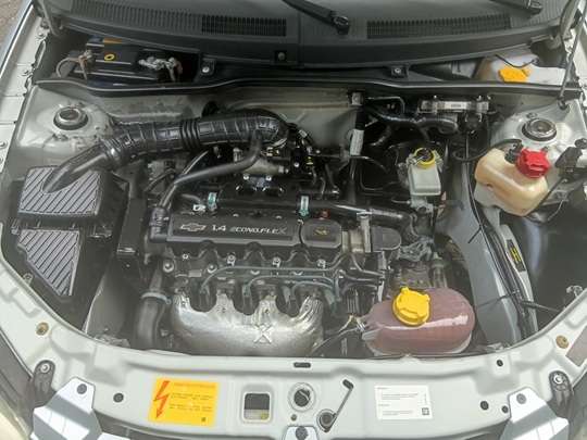 CHEVROLET-PRISMA-2009