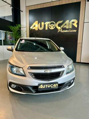CHEVROLET-PRISMA-2015