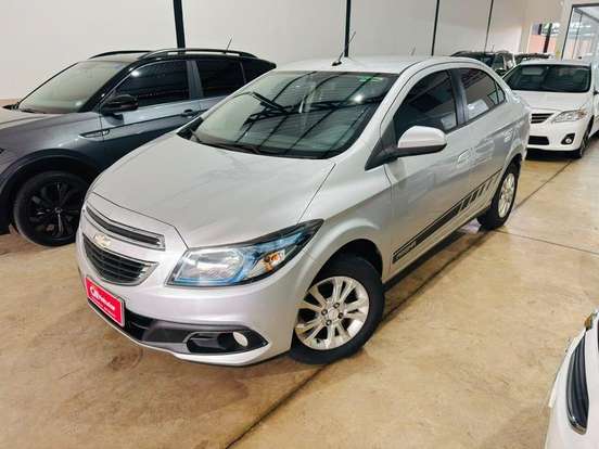 CHEVROLET-PRISMA-2014