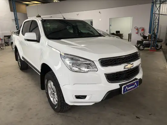 CHEVROLET-S10-2.4 MPFI LT 4X2 CS 8V FLEX 2P MANUAL CHEVROLET-S10-2014