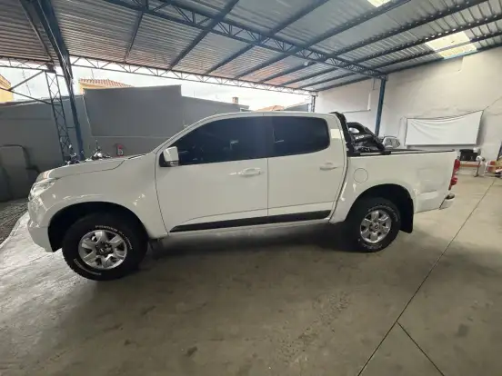 CHEVROLET-S10-2.4 MPFI LT 4X2 CS 8V FLEX 2P MANUAL CHEVROLET-S10-2014