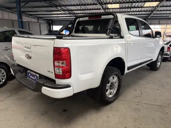 CHEVROLET-S10-2.4 MPFI LT 4X2 CS 8V FLEX 2P MANUAL CHEVROLET-S10-2014
