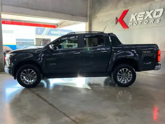 CHEVROLET-S10-2.8 16V TURBO DIESEL HIGH COUNTRY CD 4X4 AUTOMÁTICO CHEVROLET-S10-2024