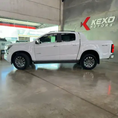 CHEVROLET-S10-2.8 16V TURBO DIESEL HIGH COUNTRY CD 4X4 AUTOMÁTICO CHEVROLET-S10-2024