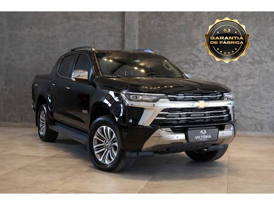 CHEVROLET S10 2.8 16V TURBO DIESEL HIGH COUNTRY CD 4X4 AUTOMÁTICO