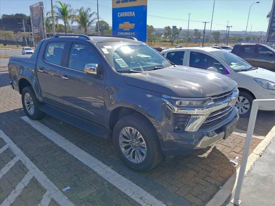 CHEVROLET S10 2.8 16V TURBO DIESEL HIGH COUNTRY CD 4X4 AUTOMÁTICO