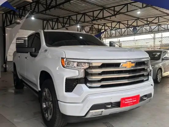 CHEVROLET-SILVERADO-5.3 V8 GASOLINA 1500 HIGH COUNTRY 4X4 AUTOMÁTICO CHEVROLET-SILVERADO-2026