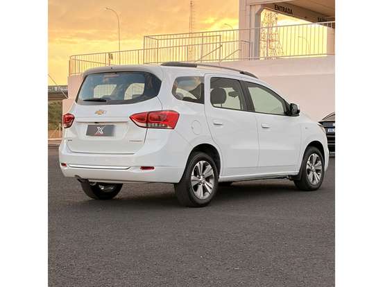 CHEVROLET-SPIN-1.8 PREMIER 8V FLEX 4P AUTOMÁTICO CHEVROLET-SPIN-2021