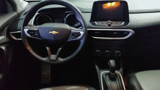 CHEVROLET-TRACKER-2022