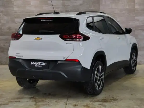 CHEVROLET-TRACKER-2024