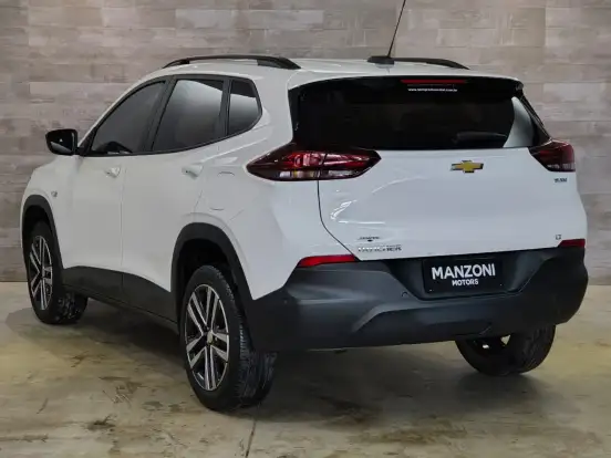 CHEVROLET-TRACKER-2024