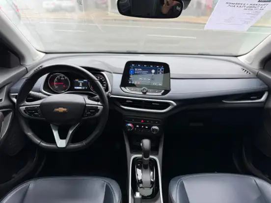 CHEVROLET-TRACKER-2025