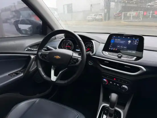CHEVROLET-TRACKER-2025
