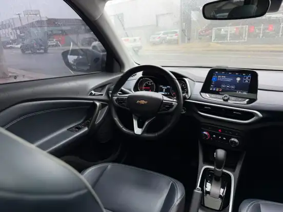 CHEVROLET-TRACKER-2025