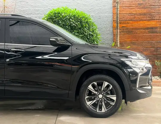 CHEVROLET-TRACKER-2024