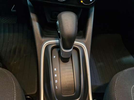 CHEVROLET-TRACKER-2022