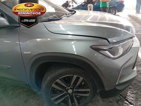 CHEVROLET-TRACKER-2023