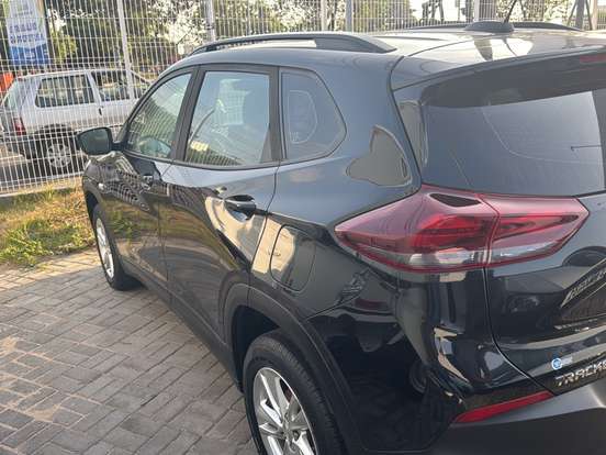 CHEVROLET-TRACKER-2022