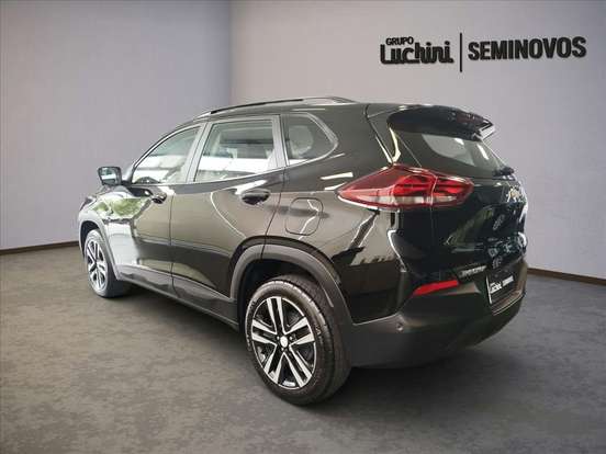 CHEVROLET-TRACKER-2023