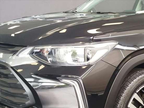CHEVROLET-TRACKER-2023