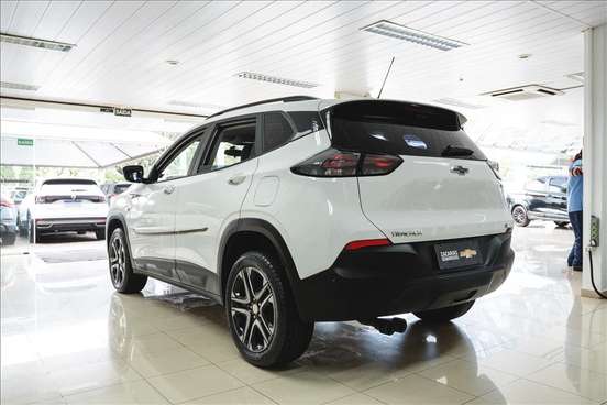 CHEVROLET-TRACKER-2025