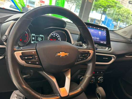 CHEVROLET-TRACKER-2021
