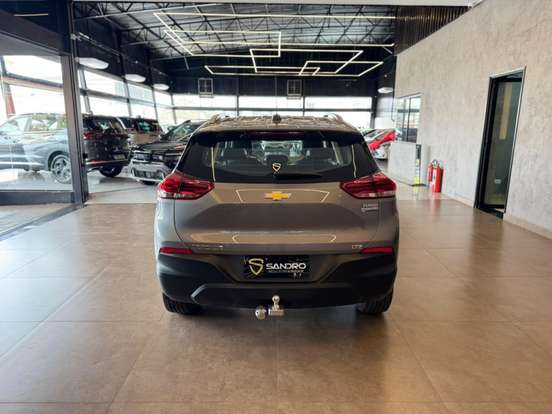 CHEVROLET-TRACKER-2021