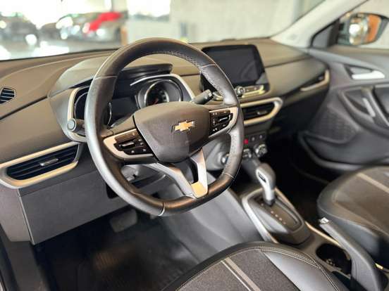 CHEVROLET-TRACKER-2021