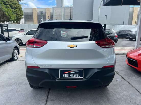 CHEVROLET-TRACKER-2020